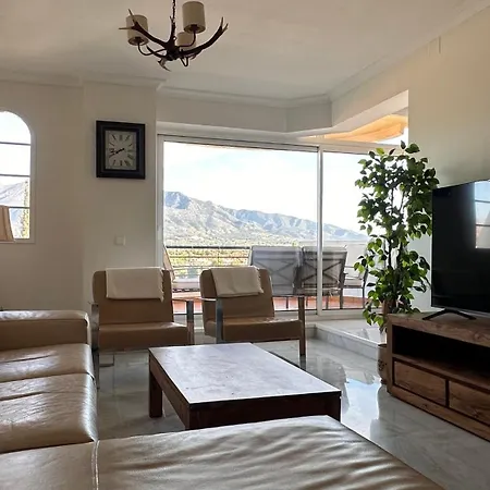 Stunning Views Senorio De Aloha Marbella